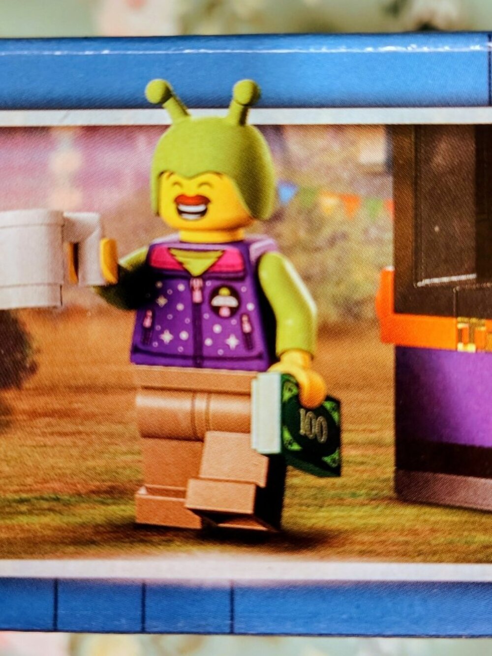 Lego Space Ride Amusement Truck 60313 Town Minifigure Building Set, Retired Set - Picture 9 of 15